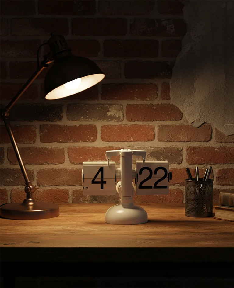 <font color="#ccae84" size="2">Timepiece </font><br><br><font size="3"><strong>CLOUDNOLA </strong></font><br><br>Flip Clock (White)