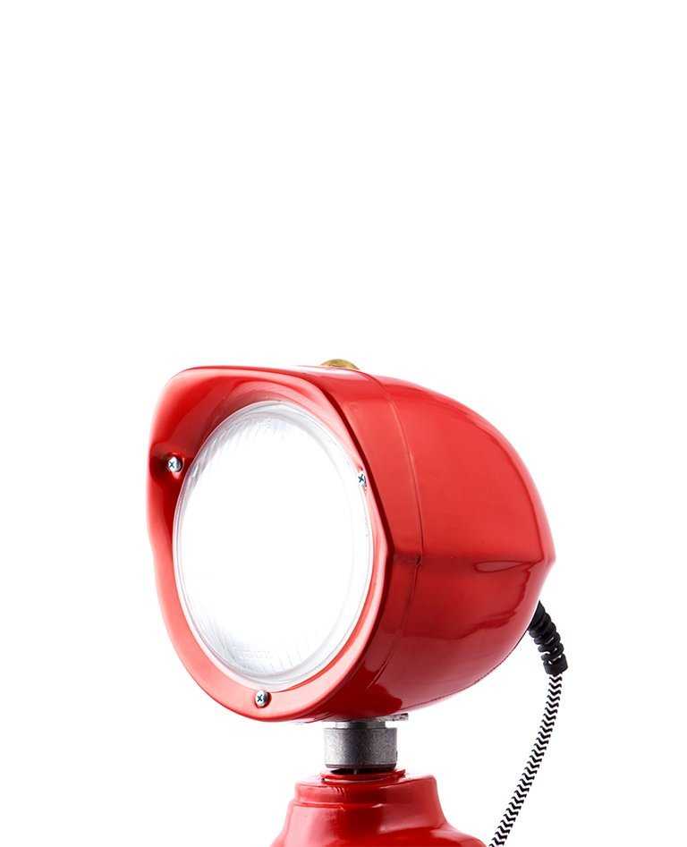 The Lampster red Color figure lamp back head up details